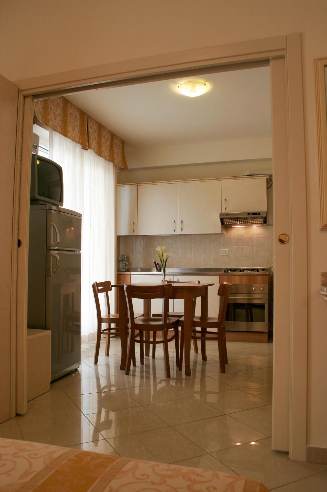 Residence Olimpo リミニ エクステリア 写真