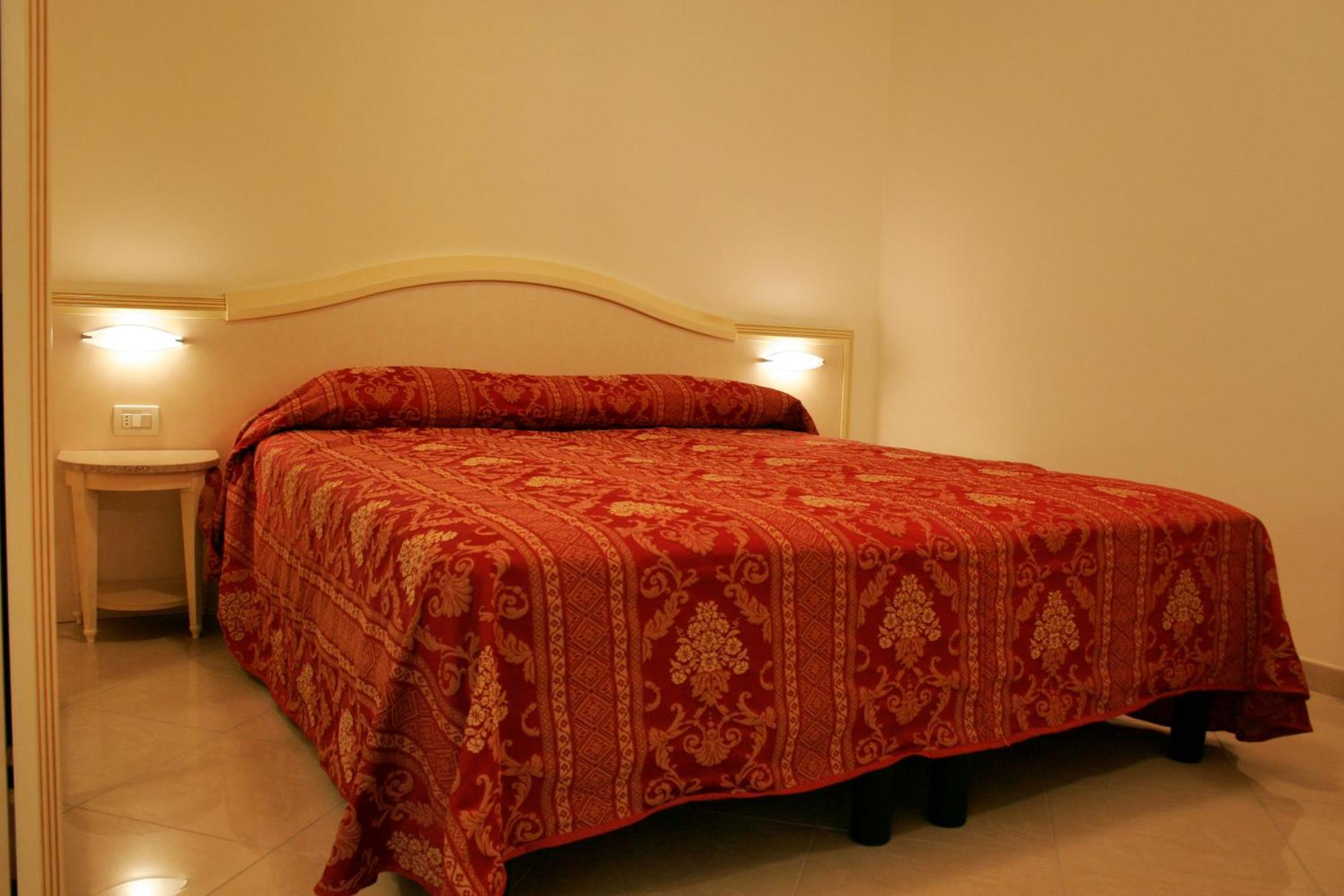 Residence Olimpo リミニ エクステリア 写真